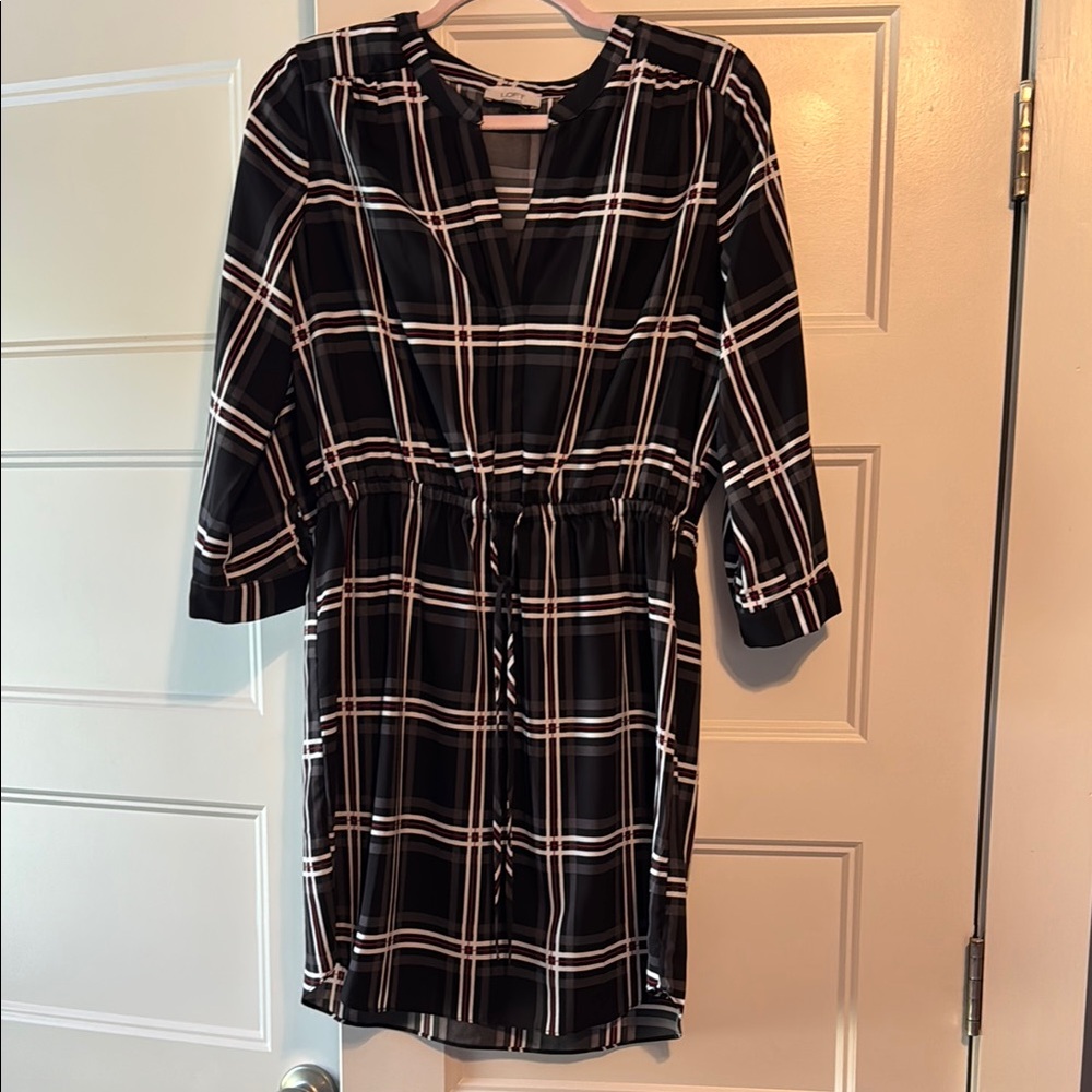 LOFT Black and White Plaid Long Sleeve Dress